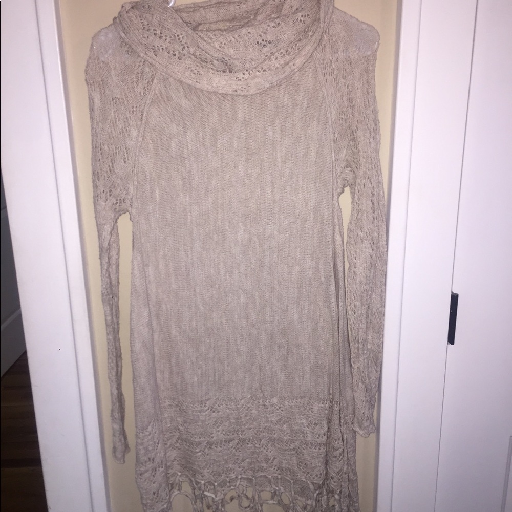 American Vintage  - size medium